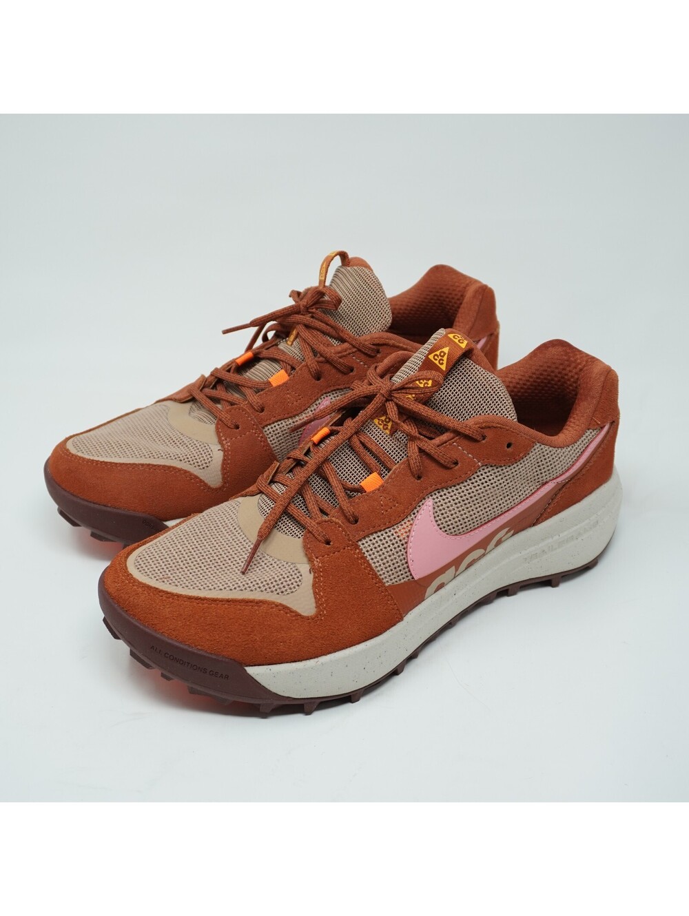 Nike ACG Trail Sneakers - Brown and Pink, Size 11 Men's